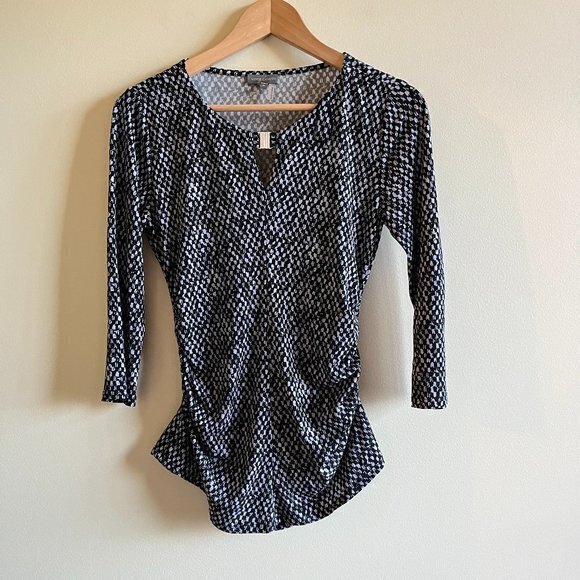 Vince Camuto Womens Size S Petite Keyhole Neckline - Picture 1 of 5